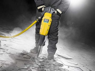 Compresseur Atlas Copco XAS avec Marteau RTEX offert et Garantie de 5 ans, offerts 2